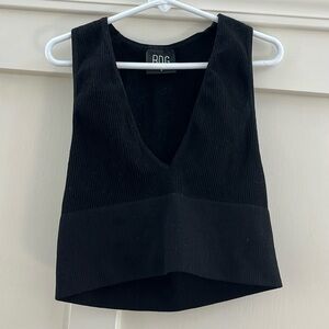 BDG V-Neck Ribbed Cropped Tank